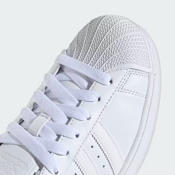 Adidas All-White Classic Sneakers 9 - Picture 7 of 7